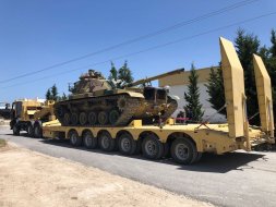 Katmerciler’den Tunus’a tank taşıyıcı lowbed treyler teslimatı!