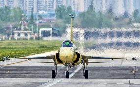 Pakistan’a JF-17 Block III savaş uçağı teslimatı